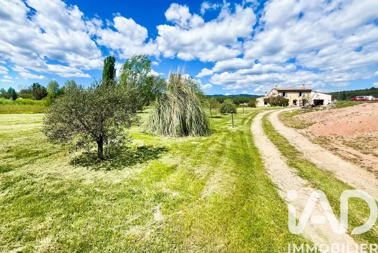 Maison 5 pièces 132 m² · à Villecroze · 132 m² · 325 000 €