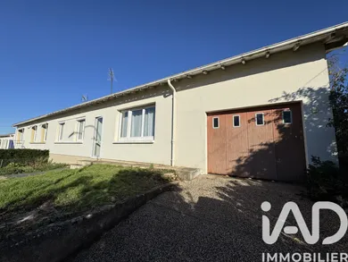 Maison à Buxerolles (86180)