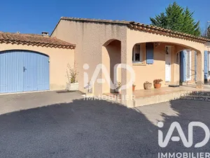 Maison à Eyguières (13430)