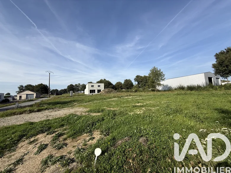 Terrain 117 m² · à Pipriac · 117 m² · 46 700 €