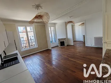 Apartment in Reims (51100)