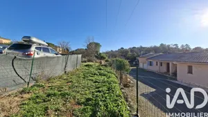 Terrain à bâtir à Vidauban (83550)