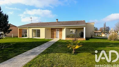 Maison à Montendre (17130)