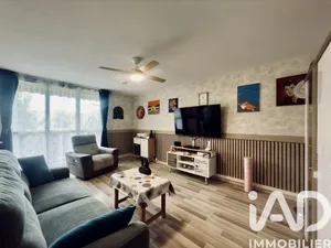 Appartement à Combs-la-Ville (77380)