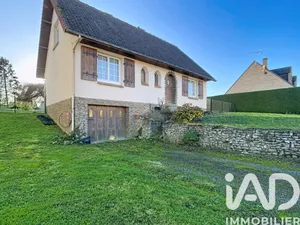 Maison à Hinges (62232)