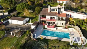 Architectural house in Moissac (82200)