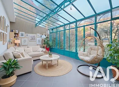 Maison à Suresnes (92150)