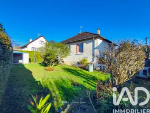 Maison traditionnelle à Gargenville (78440)