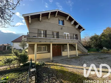 House in Fontanil-Cornillon (38120)