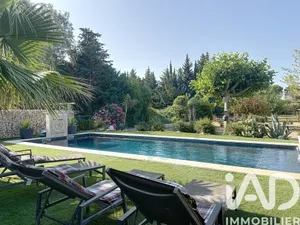 House in Eyragues (13630)