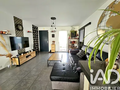 Maison à Essarts-en-Bocage (85140)
