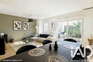 Townhouse in Le Bouscat (33110)