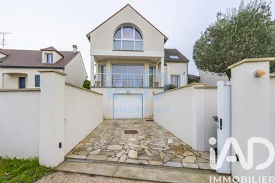 House in Moret-Loing-et-Orvanne (77250)