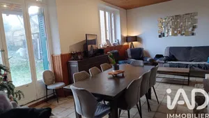 Maison de village à Chichery (89400)