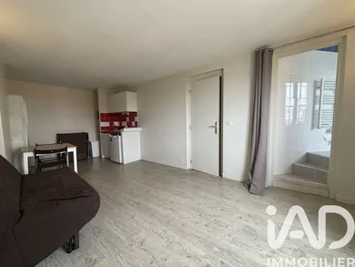 Apartment in Pontoise (95300)