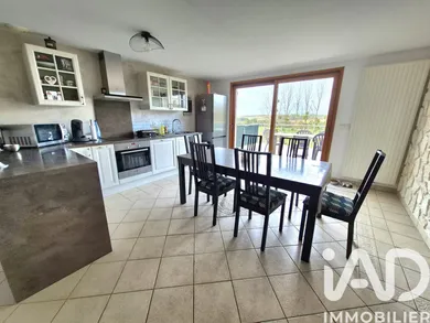 House in Arnicourt (08300)