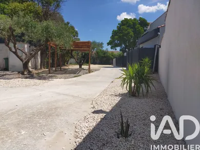 Terrain à bâtir à Nîmes (30900)