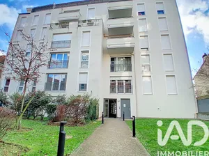 Apartment in Neuilly-Plaisance (93360)