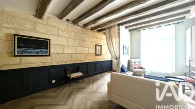 Maison de ville à La Chartre-sur-le-Loir (72340)