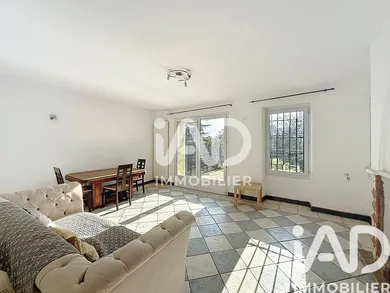 House in Sénas (13560)