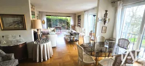Apartment in Ville-d'Avray (92410)
