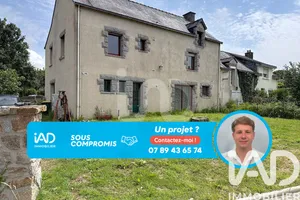 Traditional house in Camoël (56130)