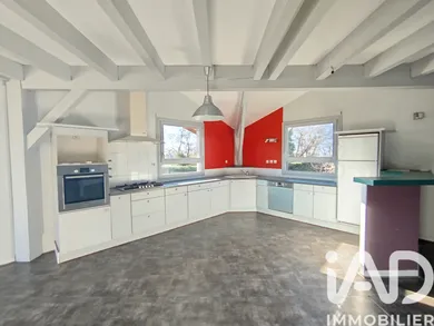 Maison à Sainte-Hélène-du-Lac (73800)