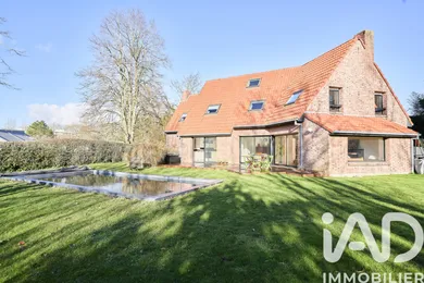 House in Croix (59170)