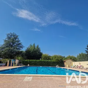 Bungalow à Méjannes-le-Clap (30430)