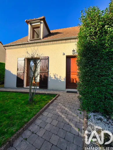 Detached house in Neuilly-en-Thelle (60530)