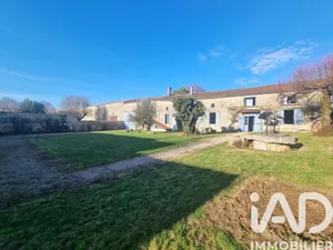 Maison de campagne à Melleran (79190)
