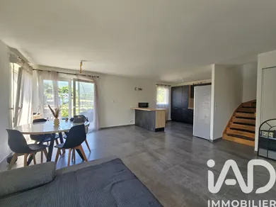 Duplex in Myans (73800)