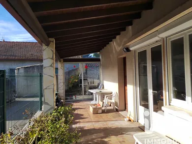 Traditional house in Bédarrides (84370)