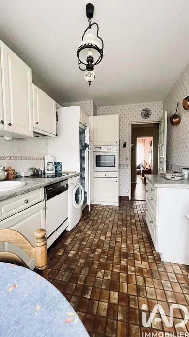 Appartement à Joué-lès-Tours (37300)