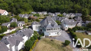 Building in Bourg-et-Comin (02160)