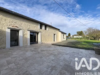 House in Bellevigne-en-Layon (49380)