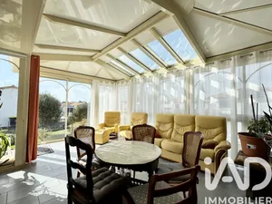 Maison à Saint-Xandre (17138)