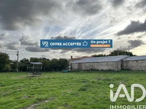 Barn in Chanverrie (85130)