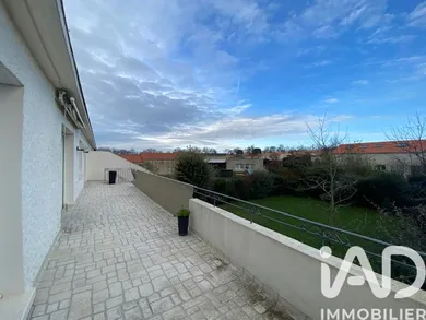 Townhouse in Cholet (49300)