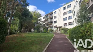 Apartment in Saint-Cloud (92210)