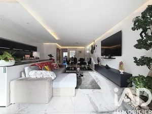 Apartment in Nice (06300)