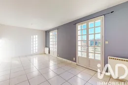 Apartment in Volvic (63530)