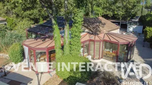 House in Saint-Paul-en-Forêt (83440)