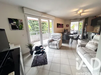 Apartment in Nîmes (30000)