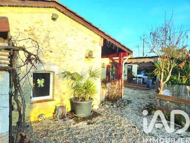 Maison de village à Mauvezin-sur-Gupie (47200)