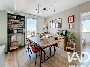 Appartement à Bordeaux (33100)