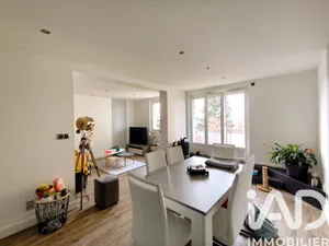 Apartment in Saint-Jean-Bonnefonds (42650)