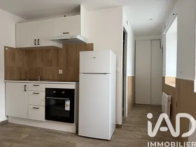 Apartment in Nanterre (92000)
