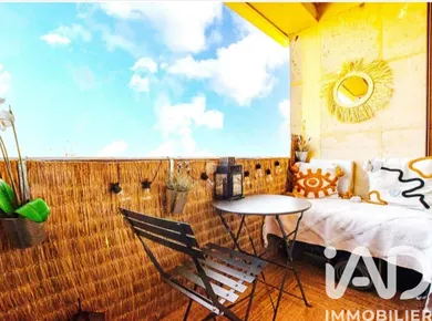 Apartment in Suresnes (92150)