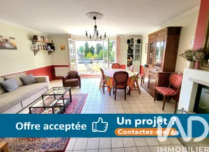 Duplex in Jouy-en-Josas (78350)